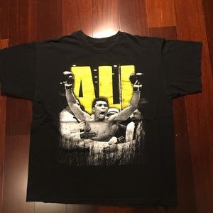 Muhammad Ali shirt